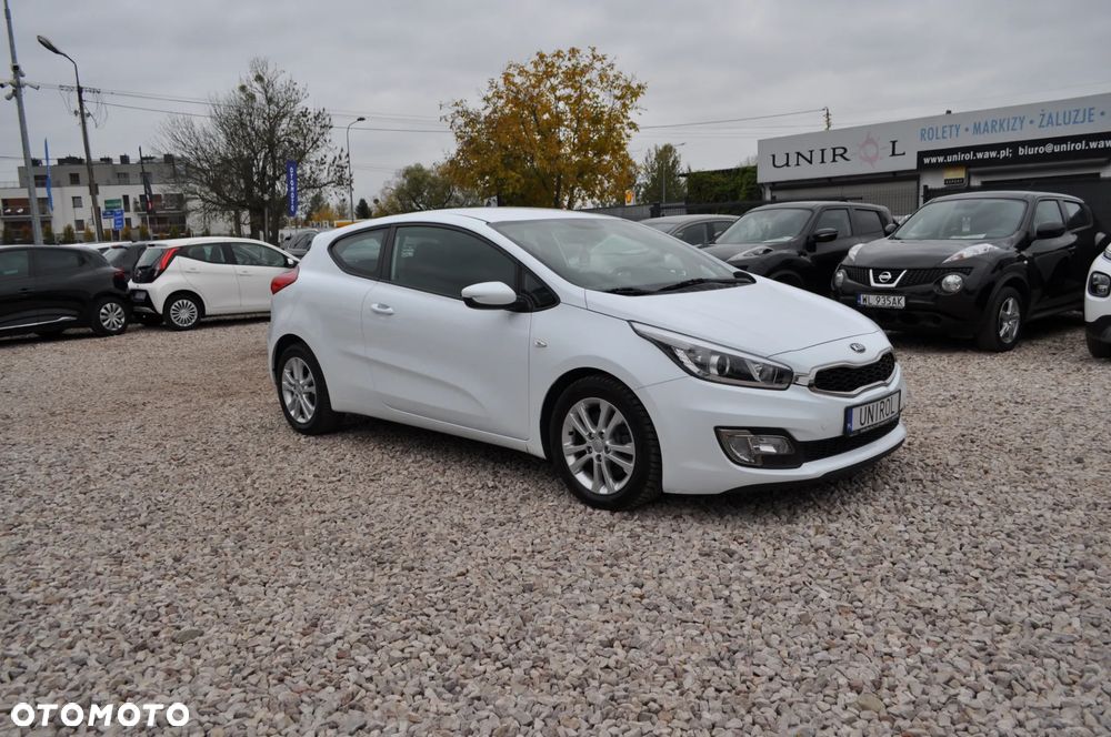 Kia Ceed 2014 photo 5