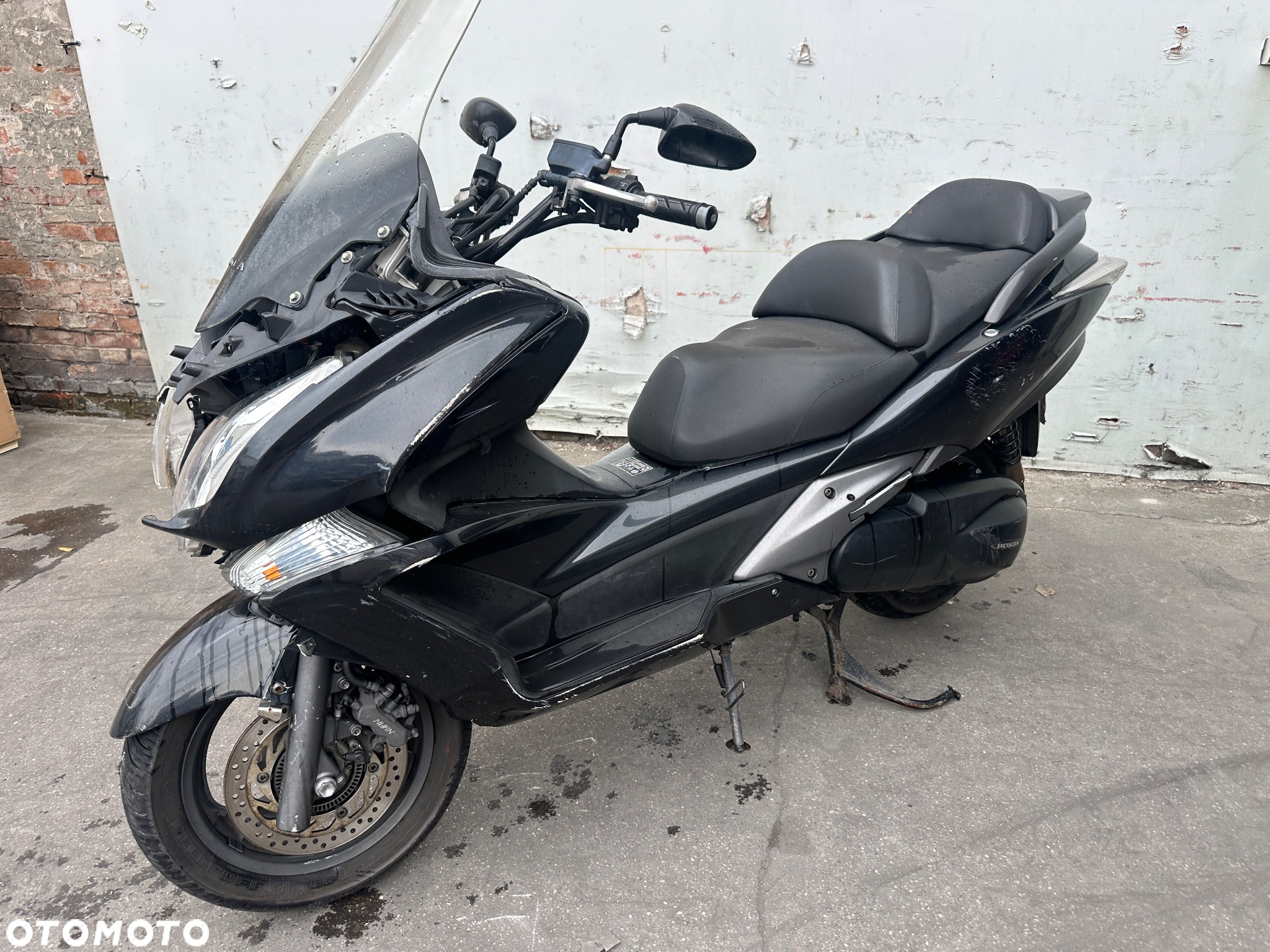 Honda SW-T400 - 5