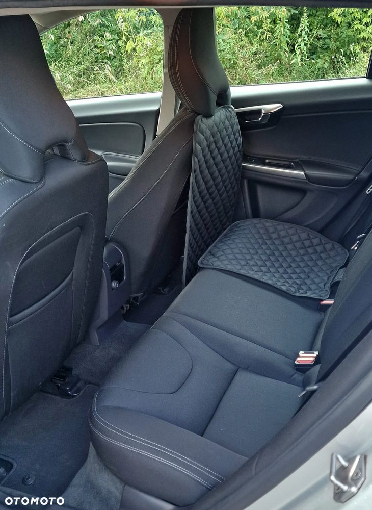 Volvo V60 D2 Drive-E Dynamic Edition (Kinetic) - 21