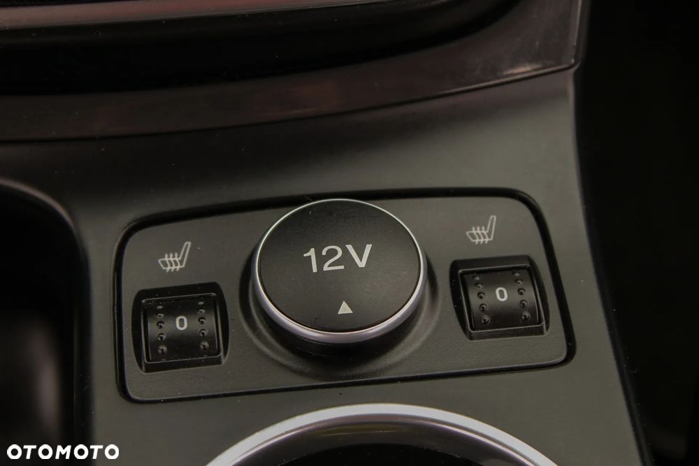 Ford Kuga 1.5 EcoBoost 2x4 Titanium - 35