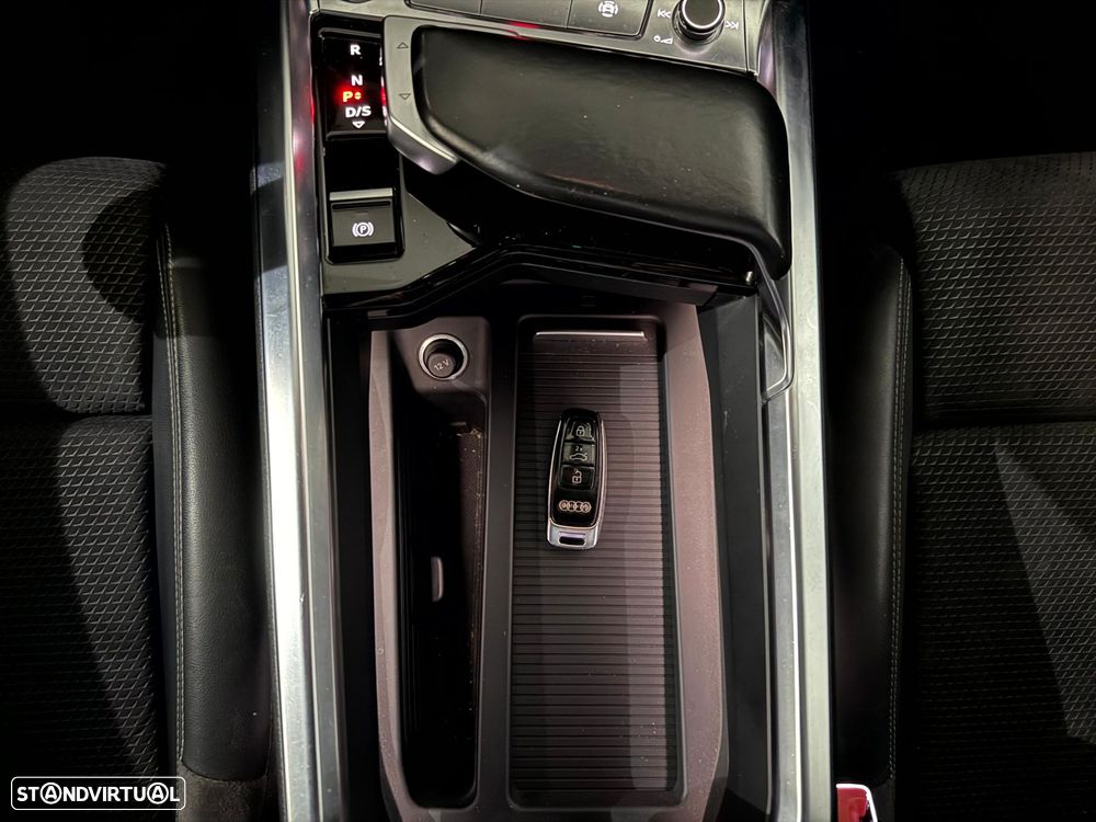 Audi e-tron Sportback 50 quattro S line - 22