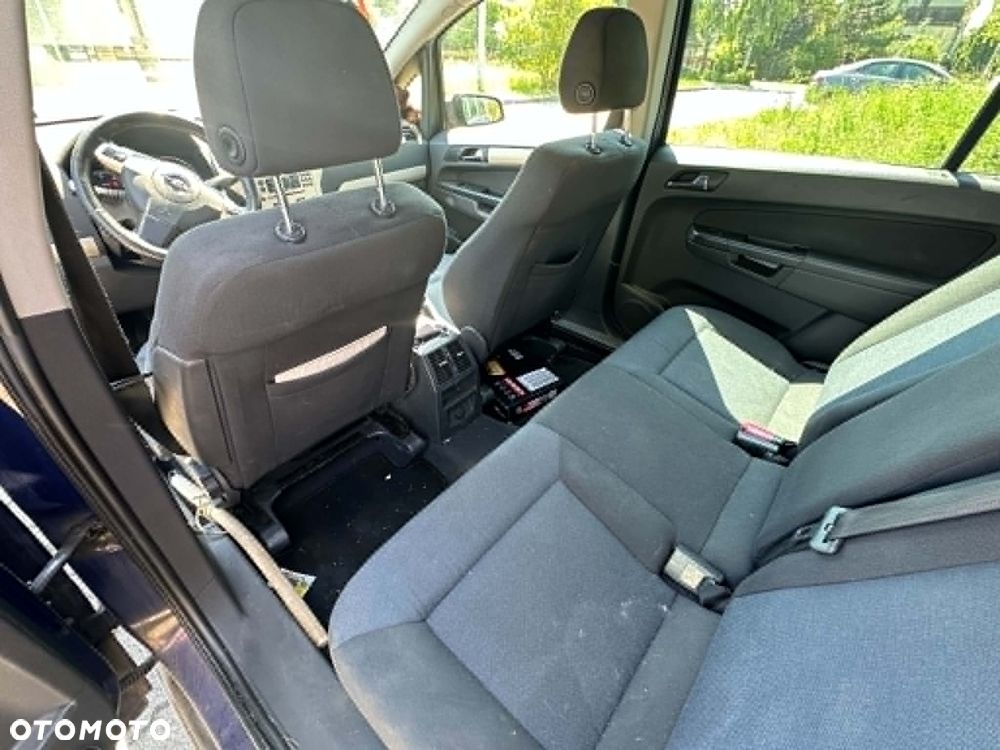 Opel Zafira 1.9 CDTI 111 - 8