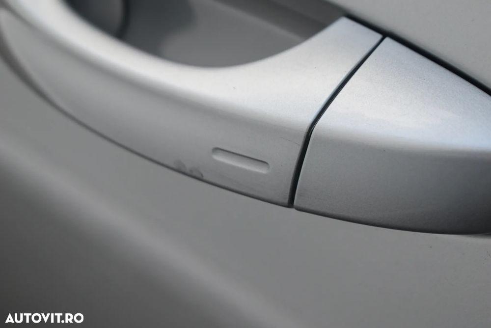 Skoda Superb 2.0 TDI DSG Ambition - 12