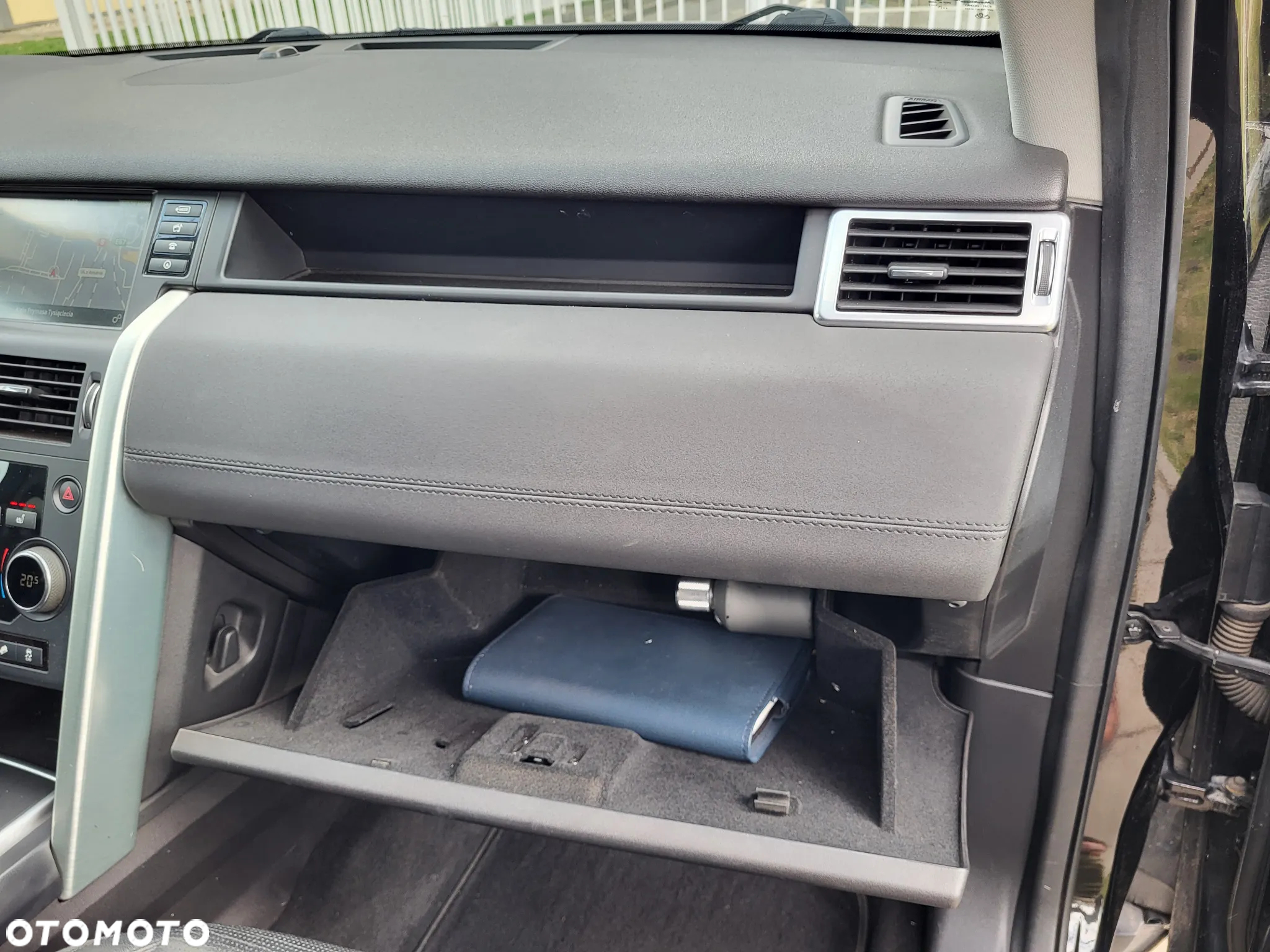 Land Rover Discovery Sport 2.0 TD4 HSE - 34