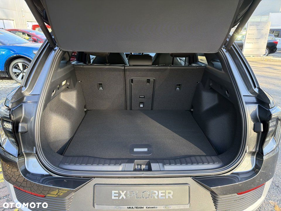 Ford Explorer - 17