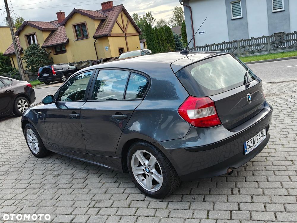 BMW Seria 1 118i - 17