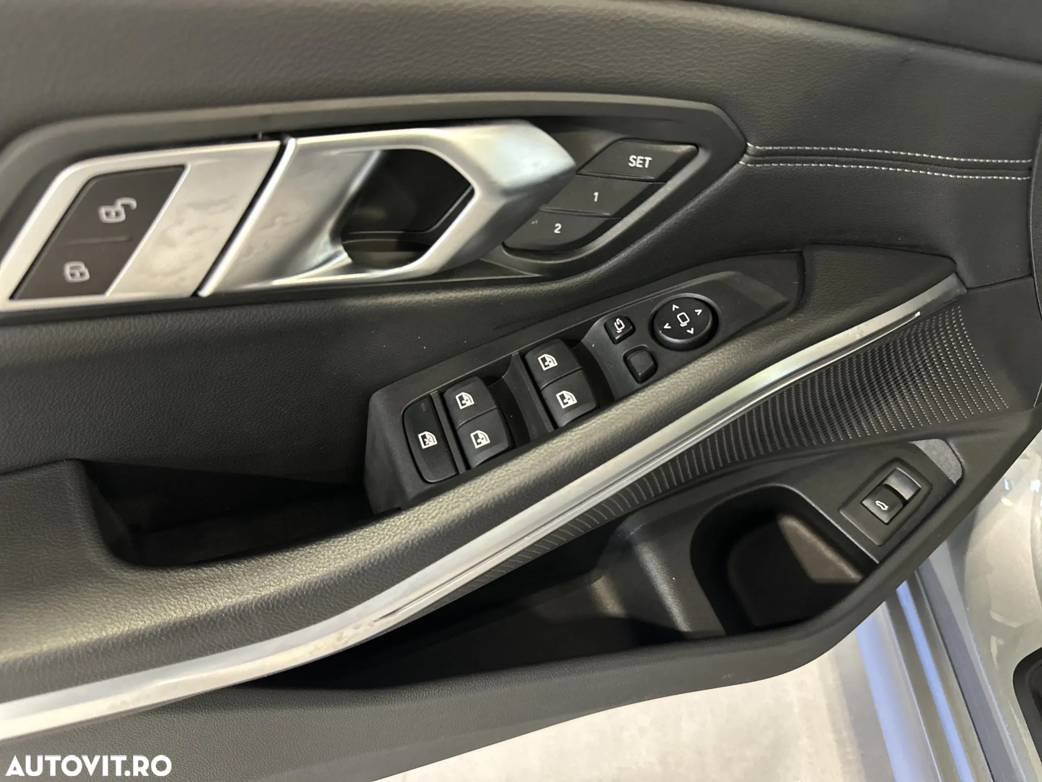 BMW Seria 3 318i Touring Aut. - 14