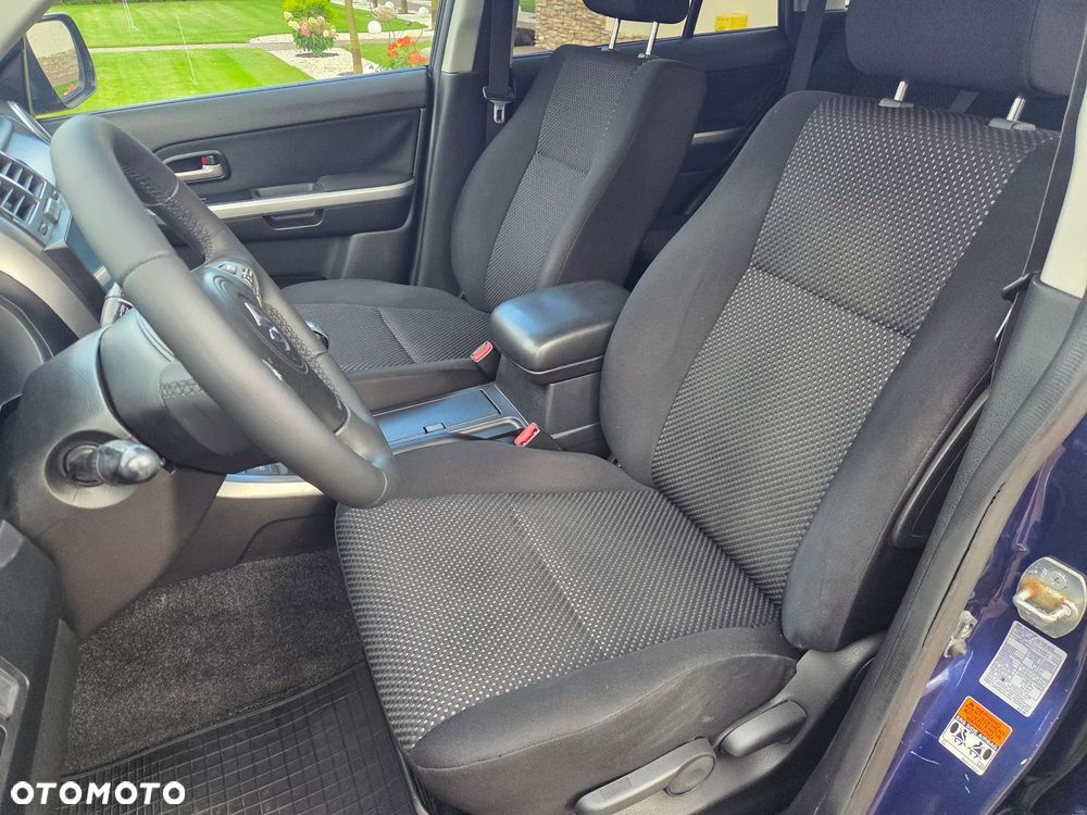 Suzuki Grand Vitara - 12