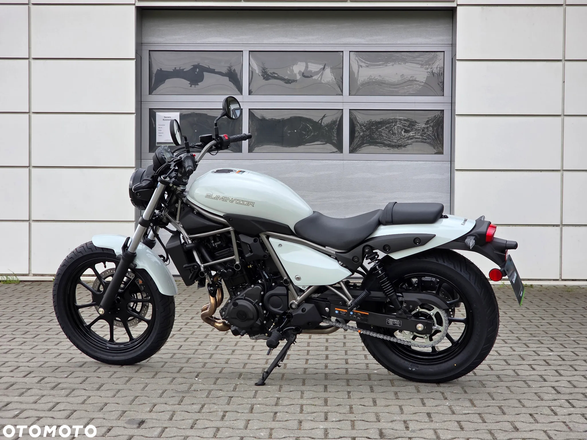 Kawasaki Eliminator 500 - 12