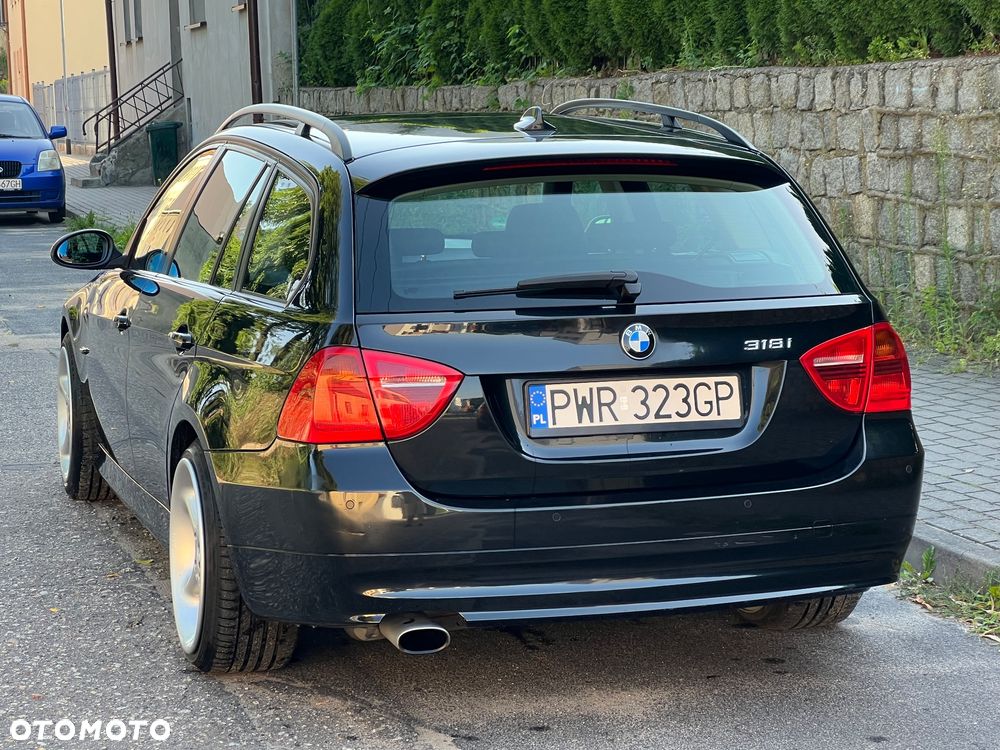 BMW Seria 3 318i - 10