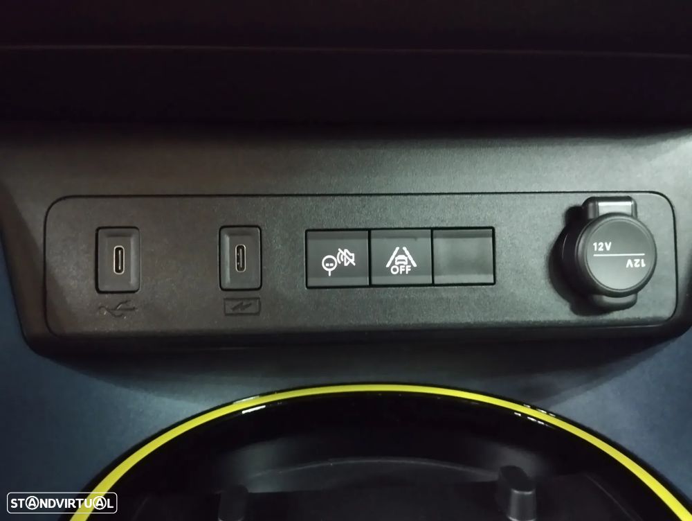 Fiat Grande Panda 1.2 Hybrid La Prima eDCT - 31