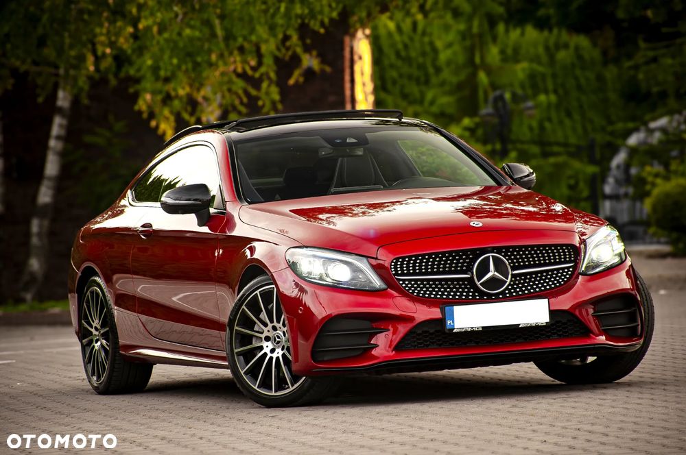 Mercedes-Benz Klasa C 300 d 4Matic 9G-TRONIC AMG Line - 15