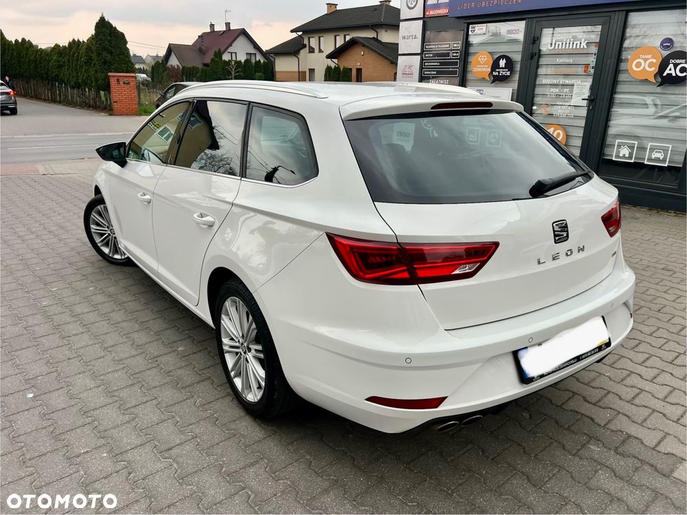 Seat Leon 2.0 TDI DPF DSG Xcellence - 3