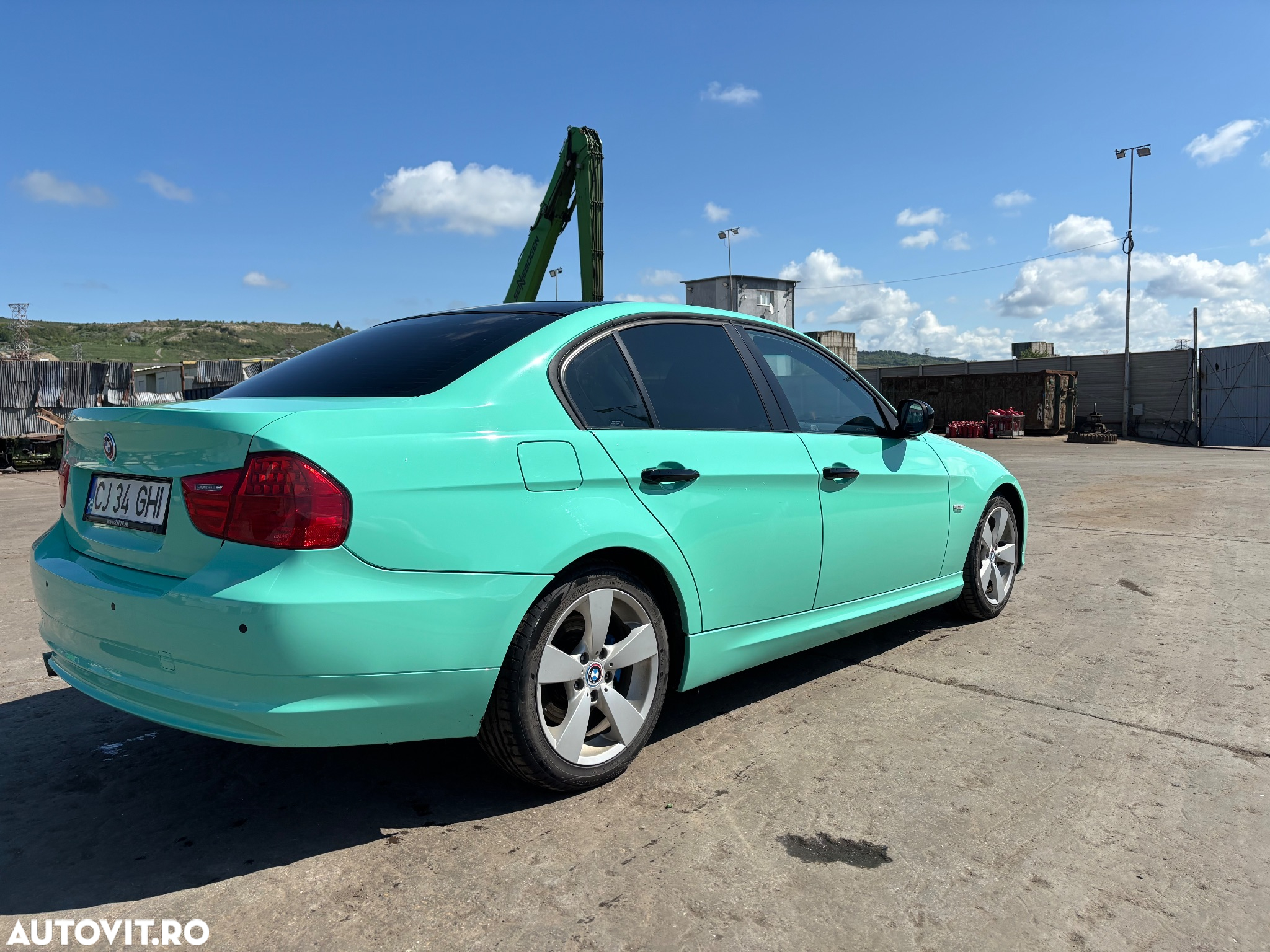BMW Seria 3 318d - 5