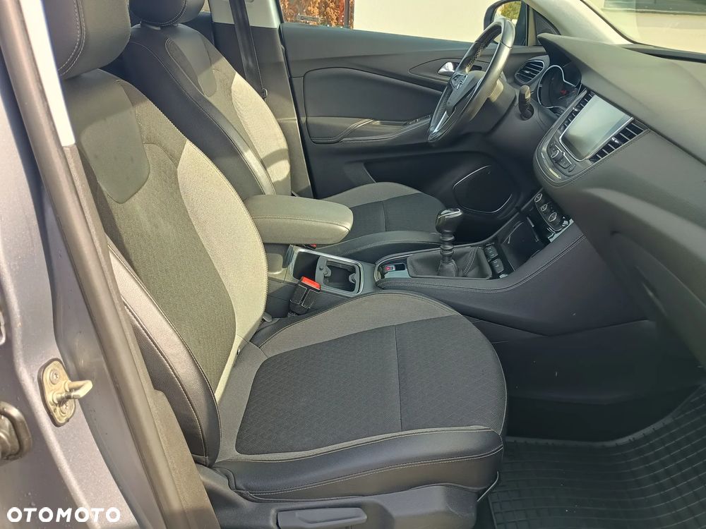 Opel Grandland X 1.2 Start/Stop Business INNOVATION - 18