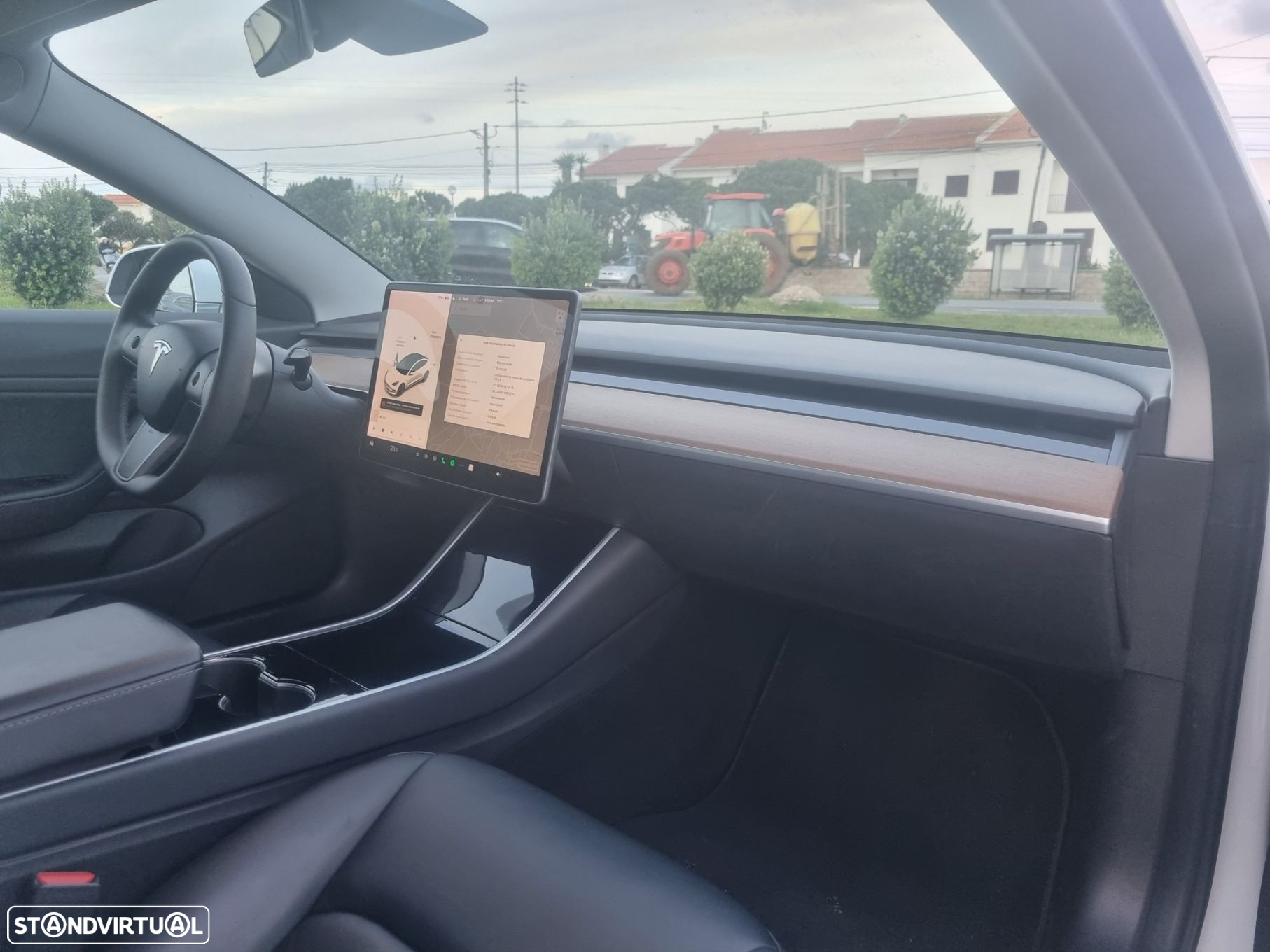 Tesla Model 3 Long-Range Dual Motor AWD - 13