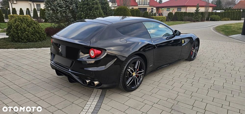 Ferrari FF Standard - 5