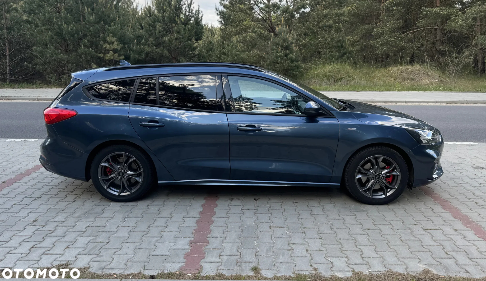 Ford Focus 1.0 EcoBoost Hybrid ST-LINE - 8