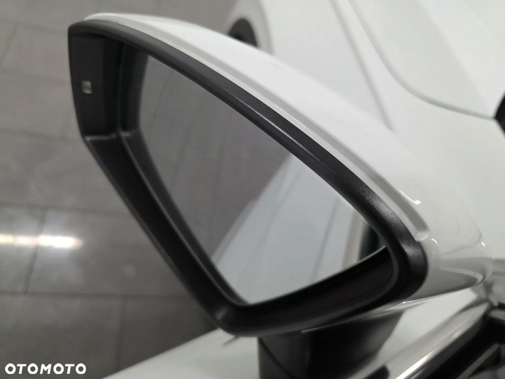 Volkswagen Tiguan Allspace - 26