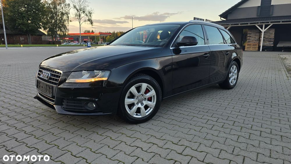 Audi A4 - 1