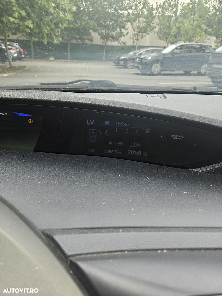 Honda Civic 1.6 i-DTEC MT Elegance - 8