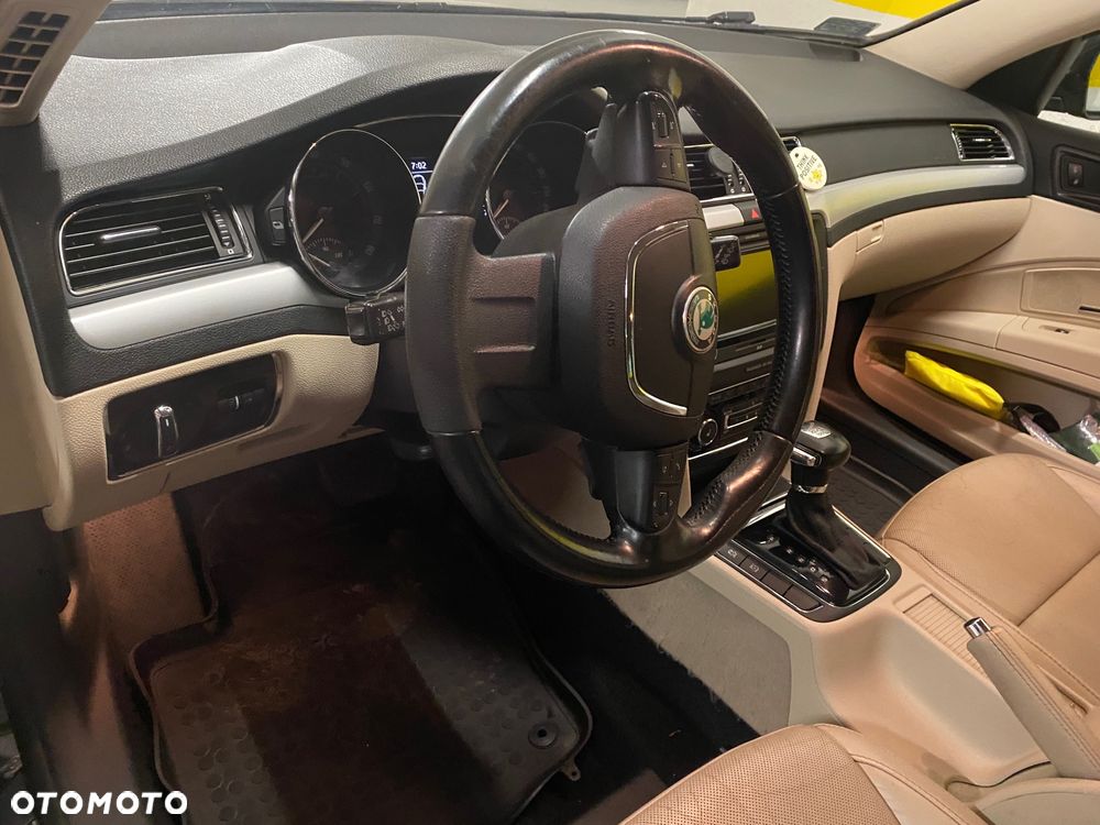 Skoda Superb 3.6 FSI 4x4 Business DSG - 35