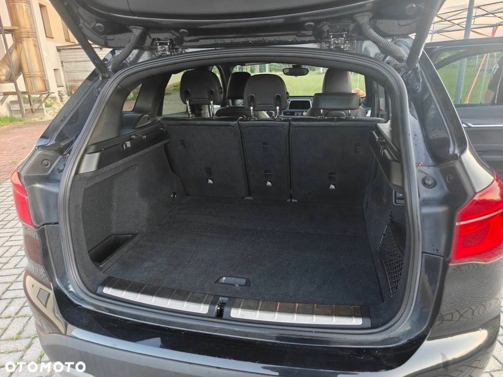 BMW X1 - 13