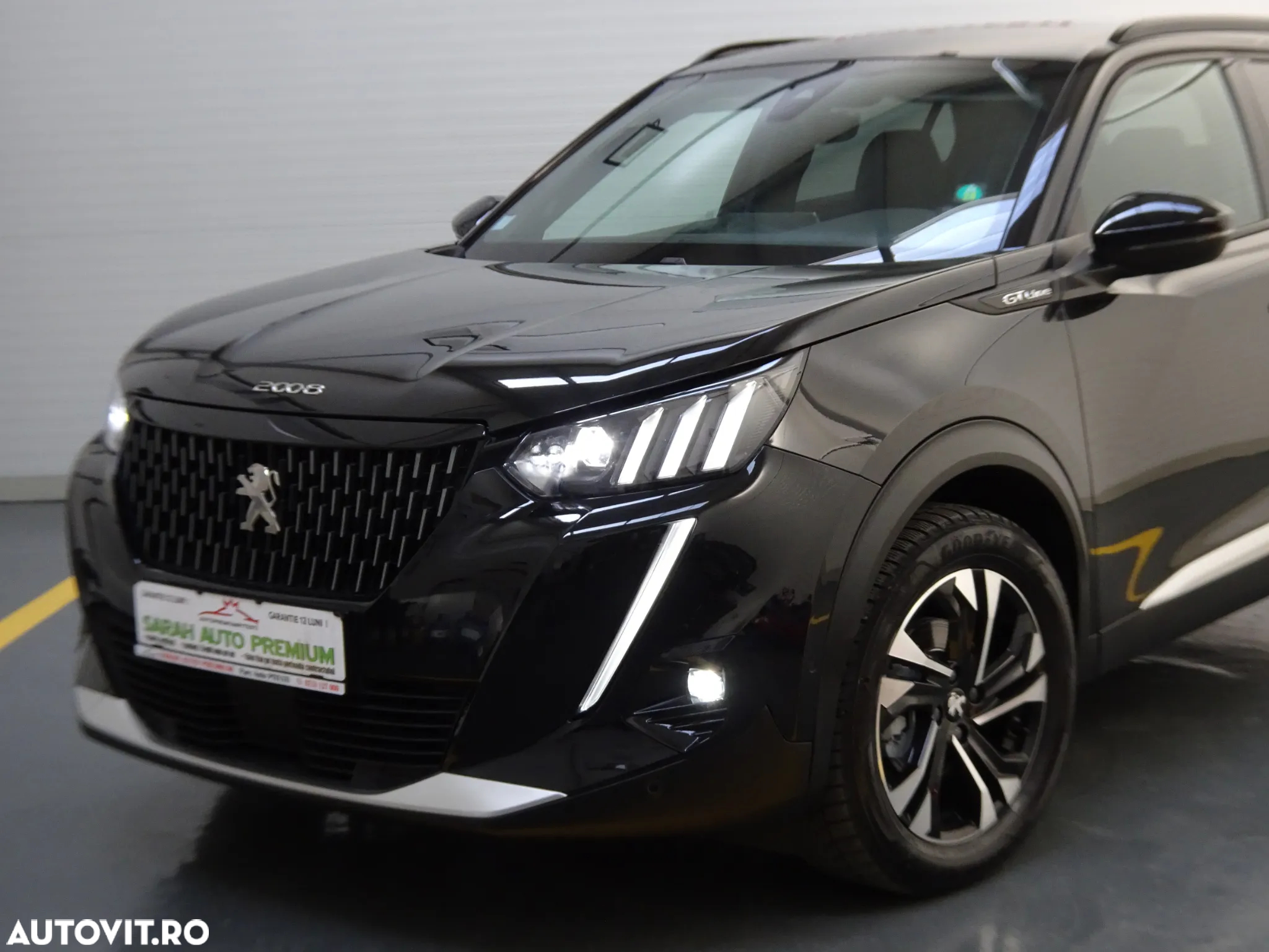 Peugeot 2008 1.2 PureTech Turbo S&S GT-Line - 16