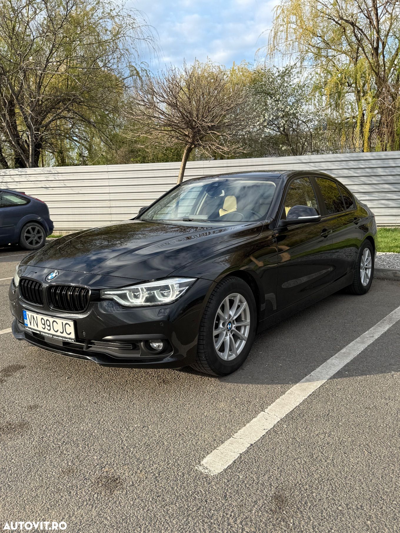 BMW Seria 3 - 1