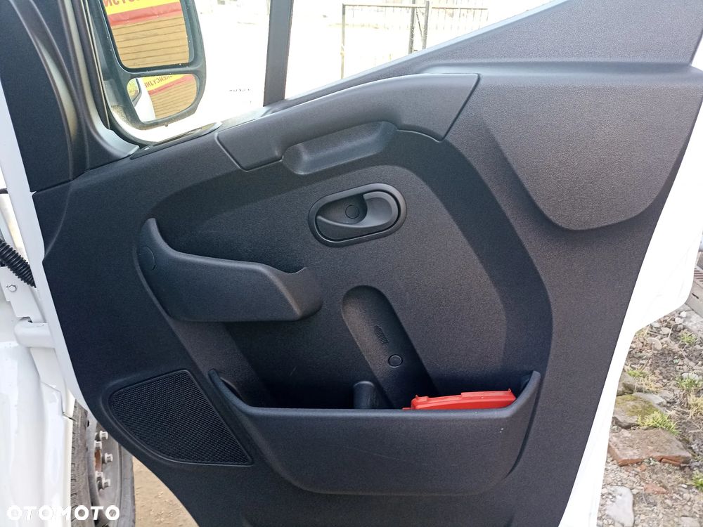 Renault MASTER - 22