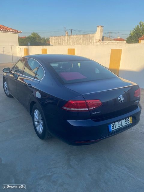 VW Passat 1.6 TDI BlueMotion - 6