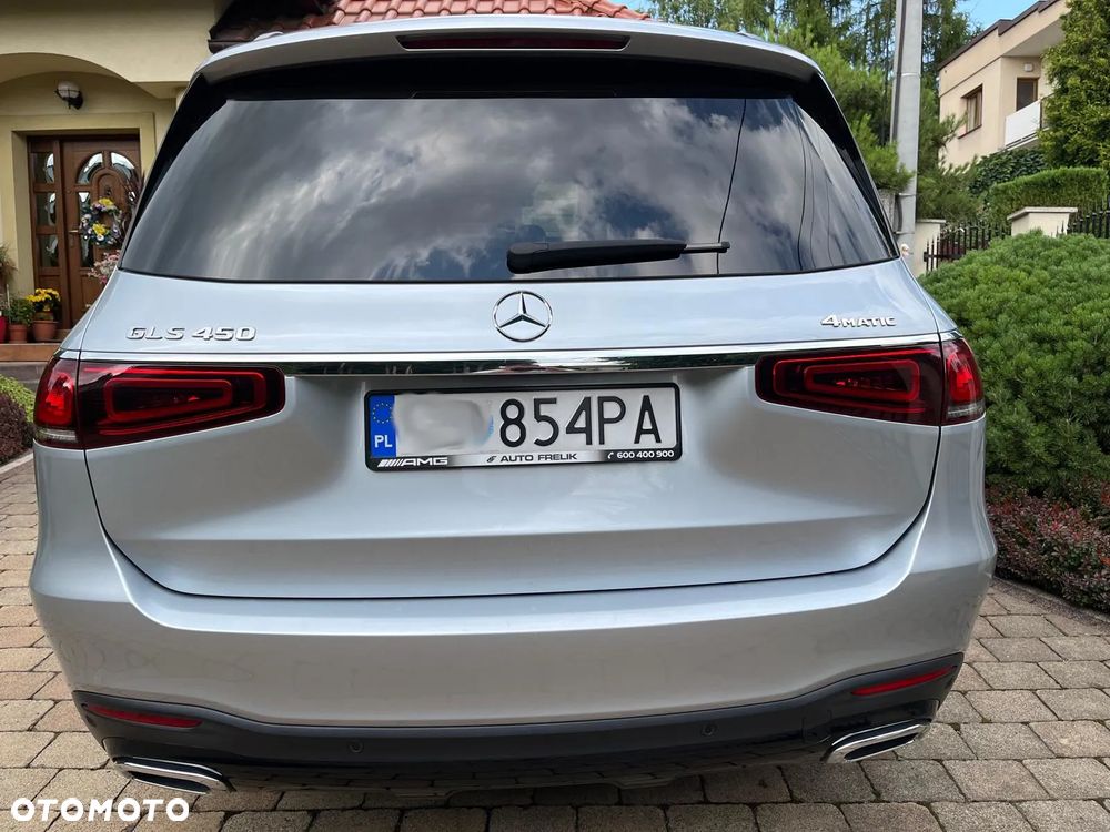 Mercedes-Benz GLS - 10