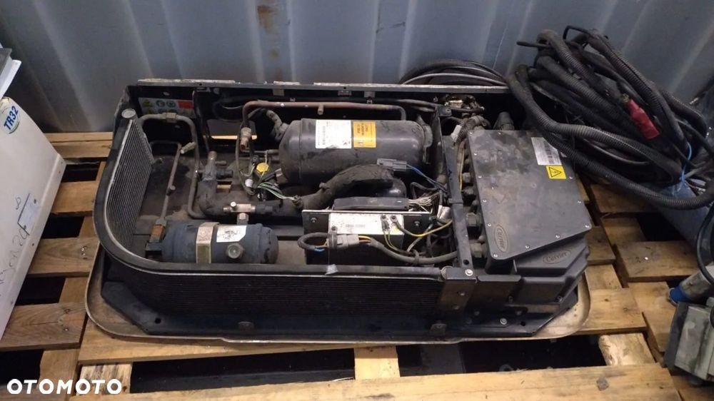 AGREGAT CHŁODNICZY CHŁODNIA CARRIER PULSOR 350 NR 137/137 - 12