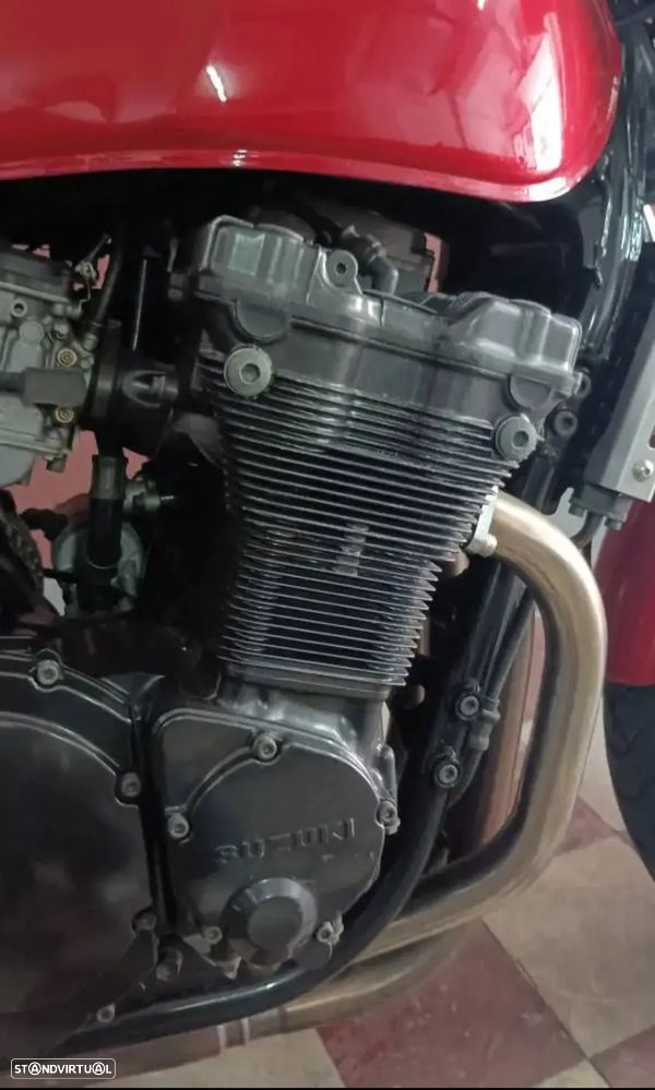 Suzuki GSX Inazuma - 4