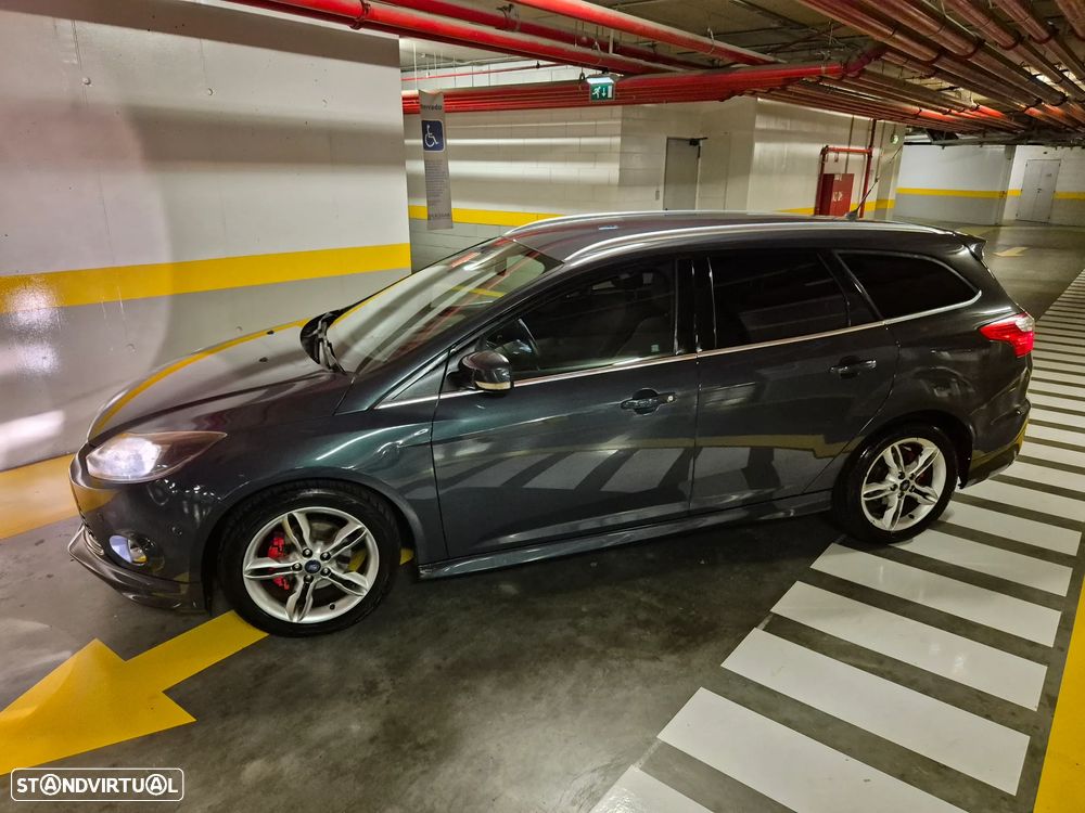 Ford Focus SW 1.6 TDCi Titanium Best - 4