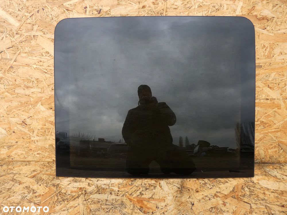 BMW E70 X5 SZYBA SZYBERDACHU 7160017 - 1