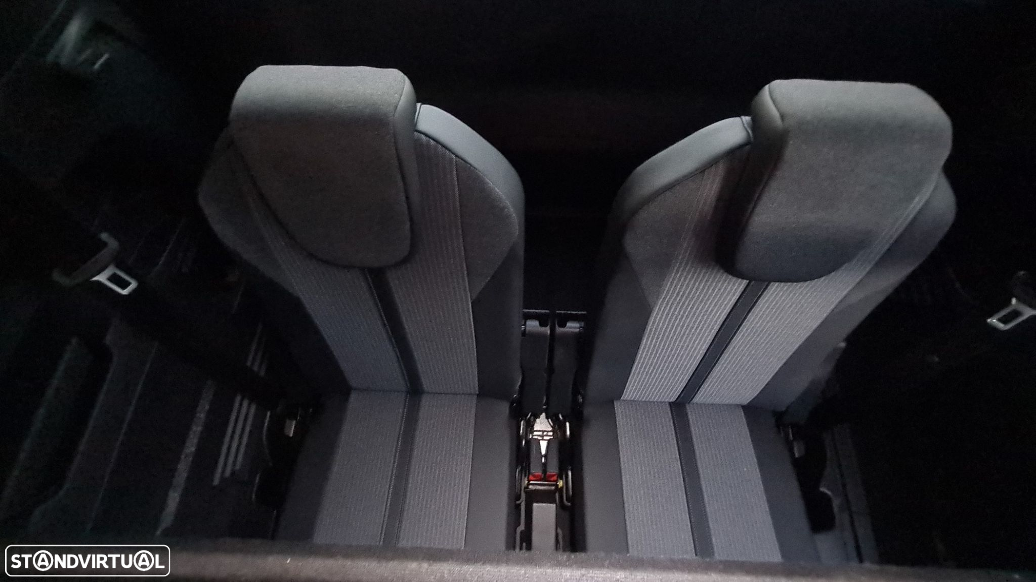 Peugeot 5008 1.5 BlueHDi Crossway EAT8 - 51