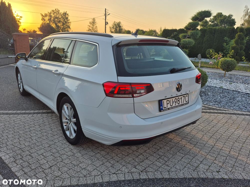 Volkswagen Passat 2.0 TDI SCR Comfortline DSG - 8