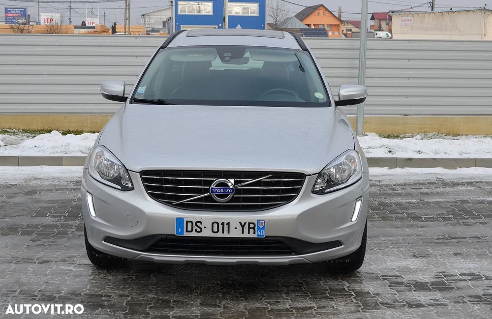 Volvo XC 60 D4 Geartronic Momentum - 3