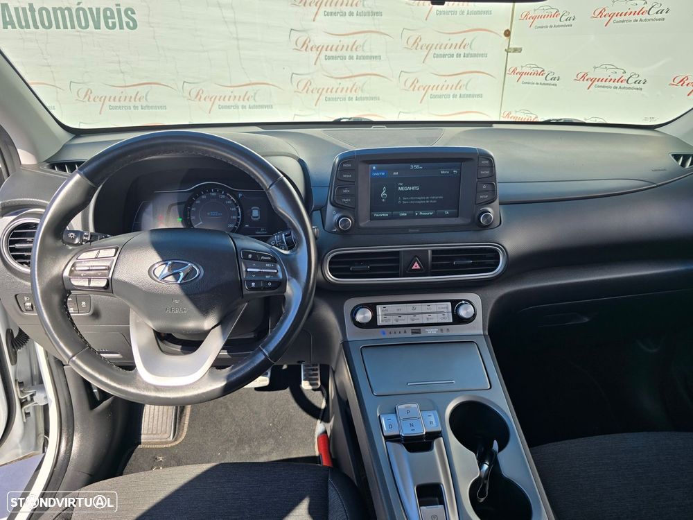 Hyundai Kauai EV 64.8 kWh Vanguard - 19