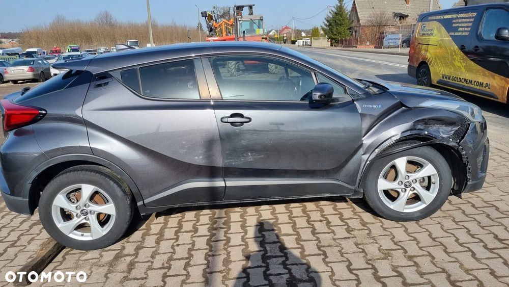 Toyota C-HR Club - 16