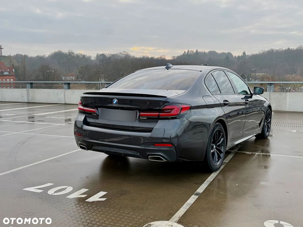 BMW Seria 5 520d xDrive M Sport sport - 14