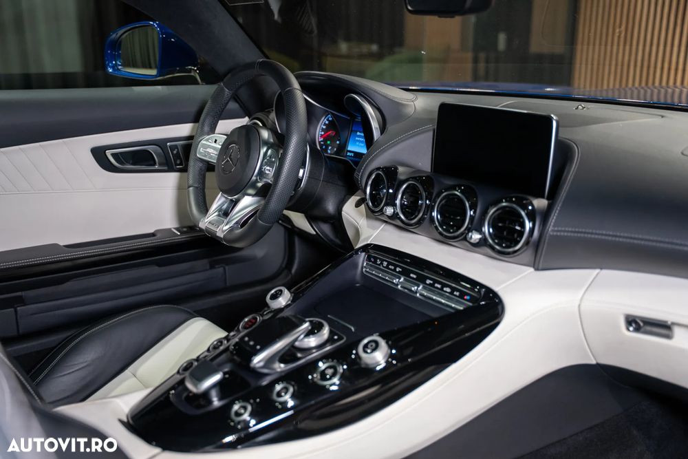 Mercedes-Benz AMG GT Standard - 31