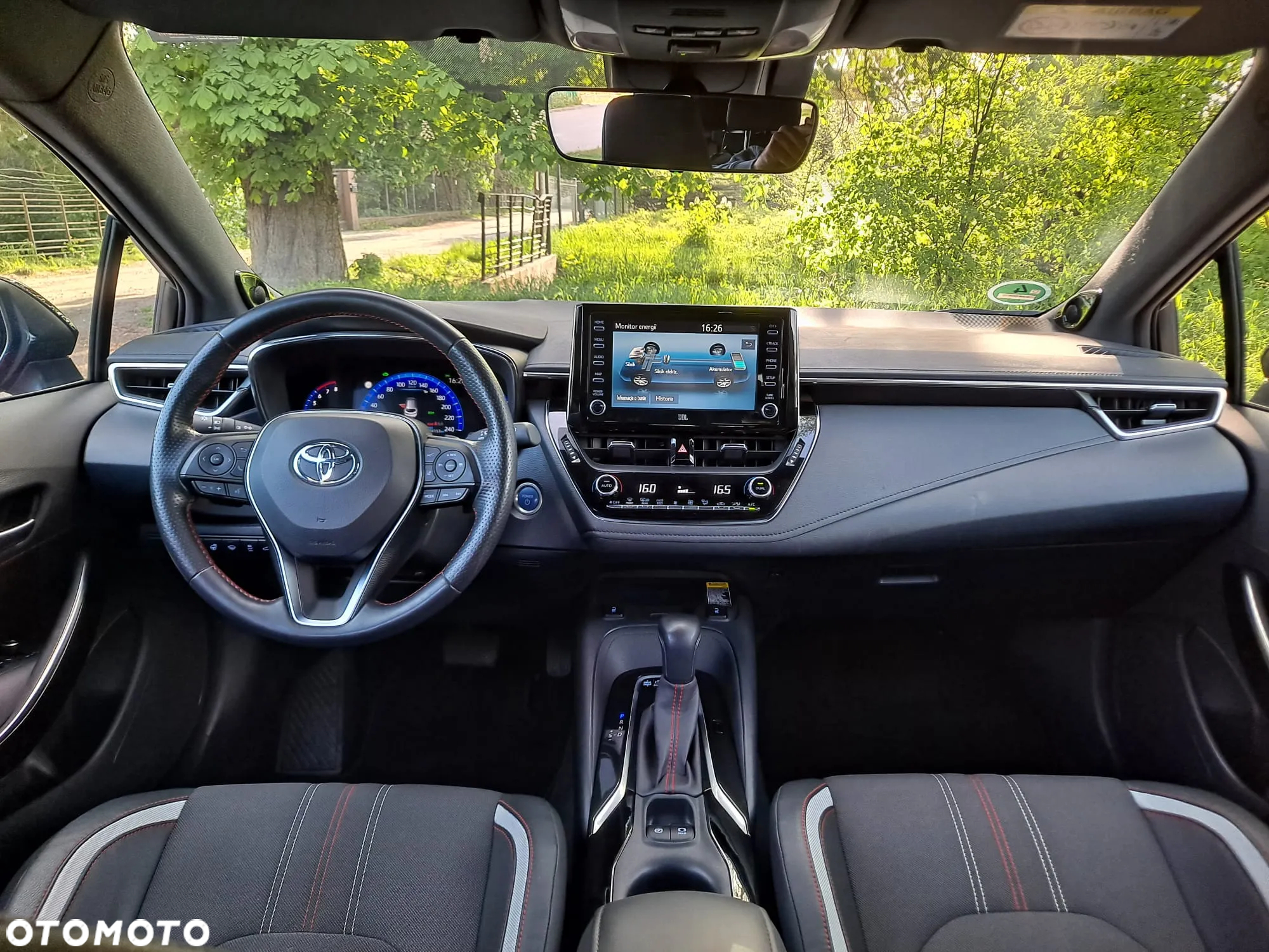 Toyota Corolla 2.0 Hybrid Touring Sports GR Sport Black Edition - 18