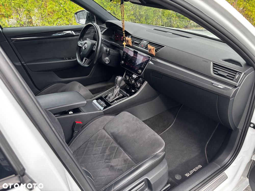 Skoda Superb 2.0 TDI 4x4 Sportline DSG - 13
