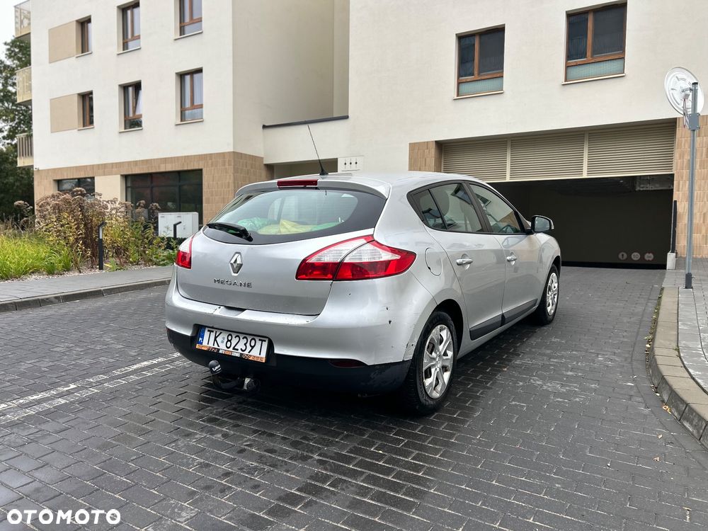 Renault Megane 1.6 16V Expression - 6