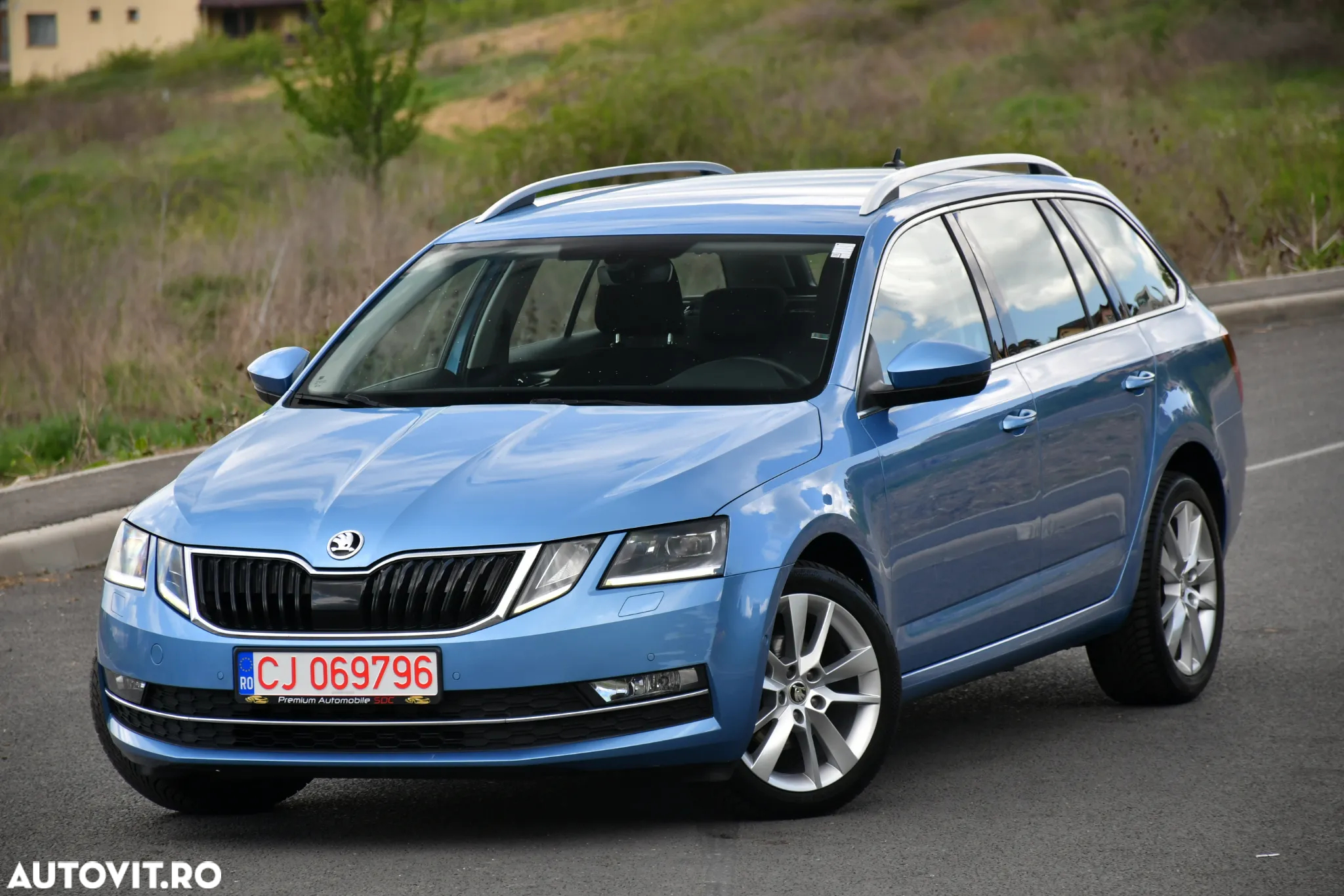 Skoda Octavia Combi Diesel 1.6 TDI DSG Ambition - 16