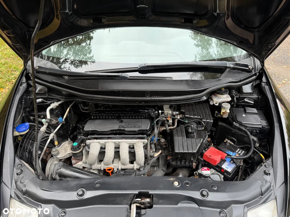 Honda Civic 1.4 i-VTEC Sport - 34