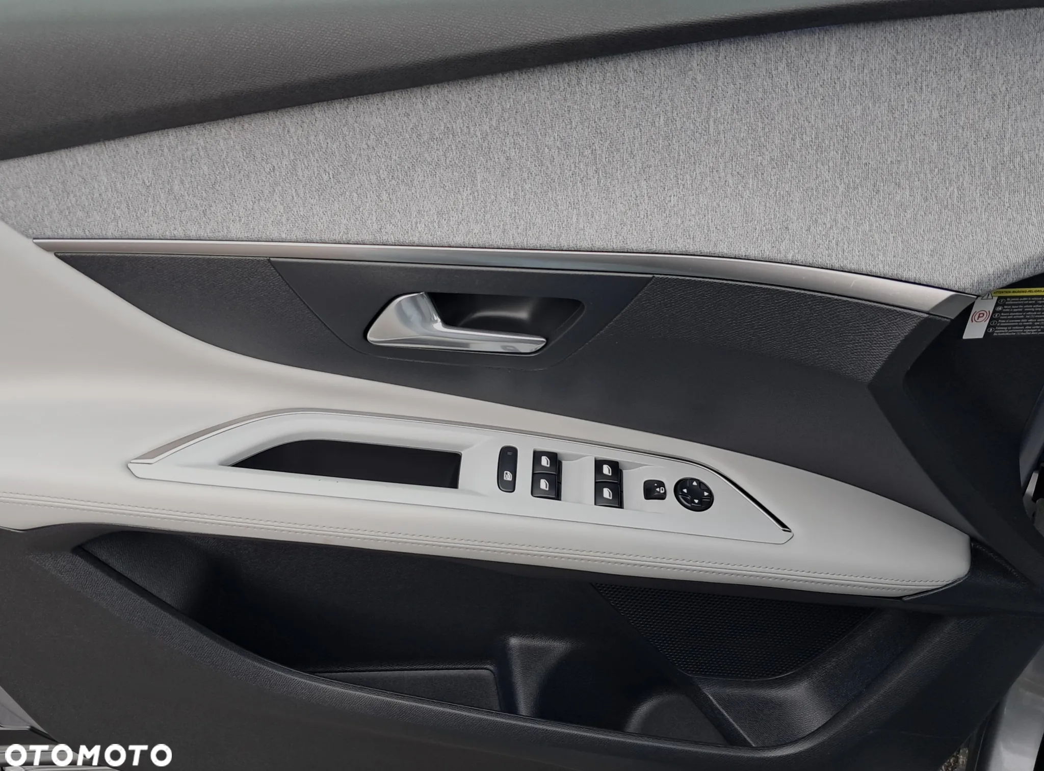 Peugeot 3008 - 28