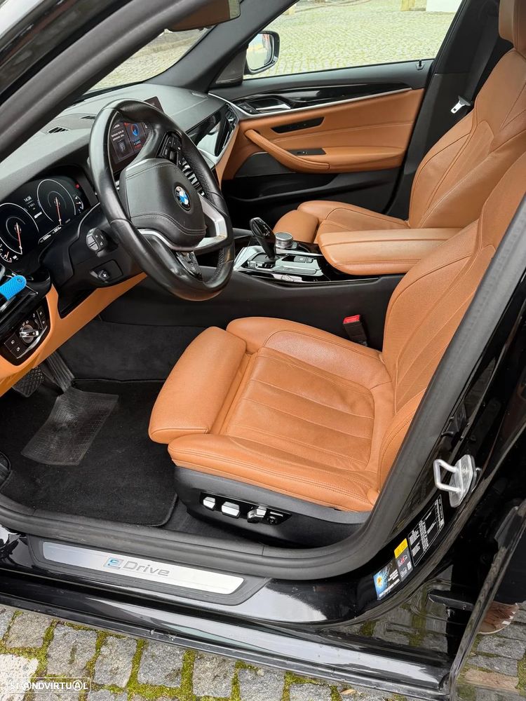 BMW 530 e iPerformance Line Sport - 24